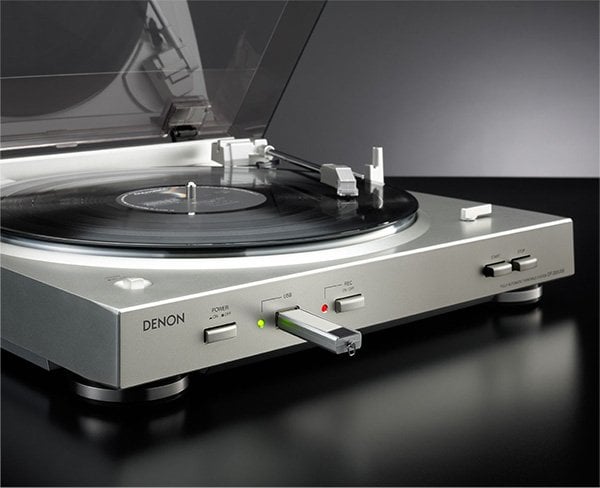 Denon-DP-200USB